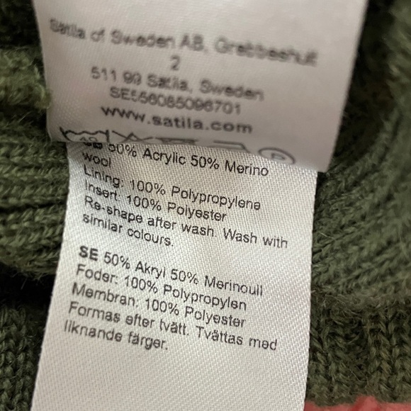 Satila merino wool blend army green Knit Beanie - knit in Sweden - Picture 9 of 16